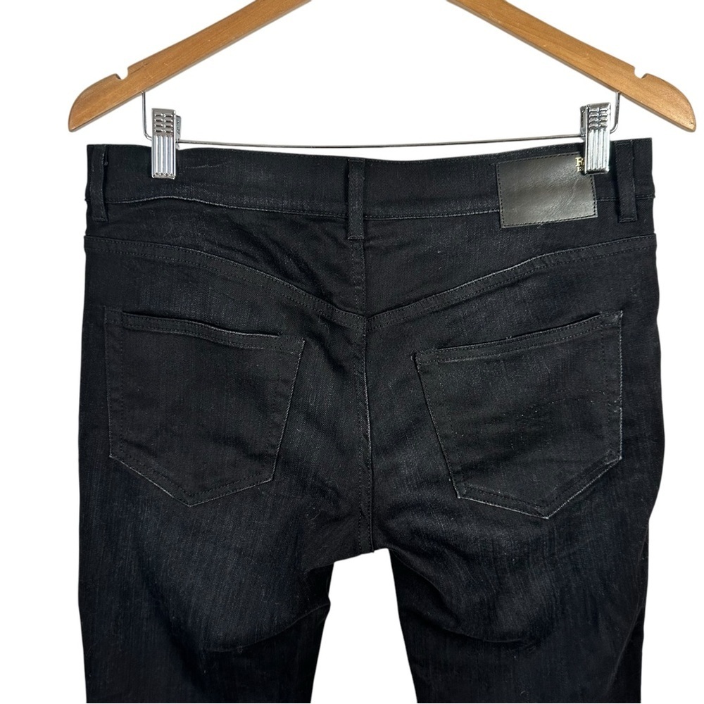 Classic Black Women's Jeans - Picture 7 of 16